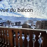 Neves - Location: Joli Pour 4 Personnes, Etage Eleve, Balcon Ensoleille, Dans Un Quartier Anime Апартаменты *