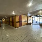 Апартаменты Neves - Location: Joli Pour 4 Personnes, Etage Eleve, Balcon Ensoleille, Dans Un Quartier Anime Валь-Торанс