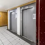 Апартаменты Neves - Location: Joli Pour 4 Personnes, Etage Eleve, Balcon Ensoleille, Dans Un Quartier Anime *